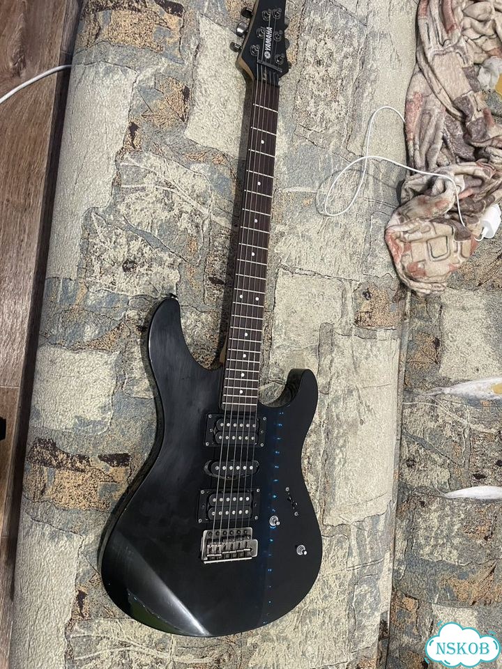 Электрогитара Yamaha rgx121z фото 1
