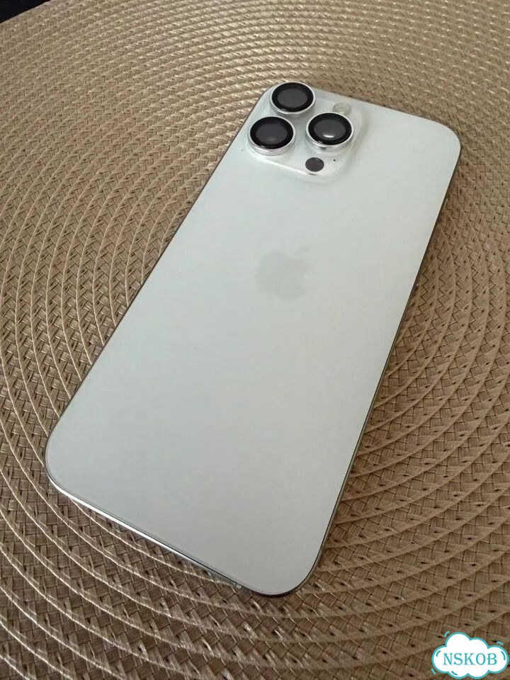 iPhone 16 Pro Max, 256 ГБ, SIM + eSIM фото 3