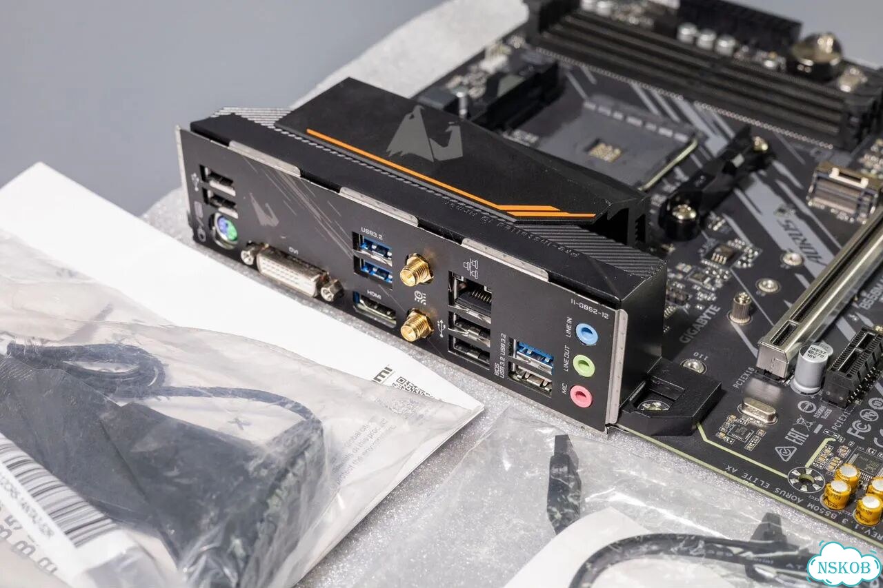 Gigabyte B550M Aorus Elite AX (am4) фото 4