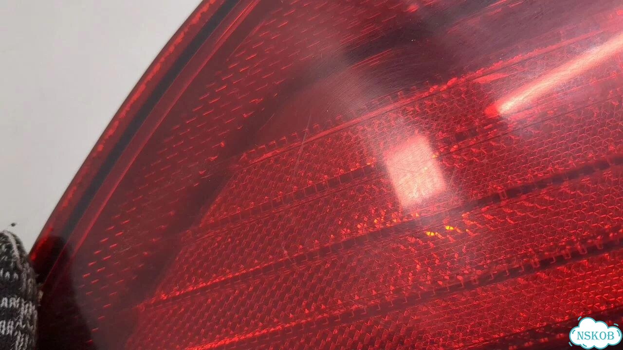 Фонарь (задний) левый Volkswagen Golf 6 фото 4