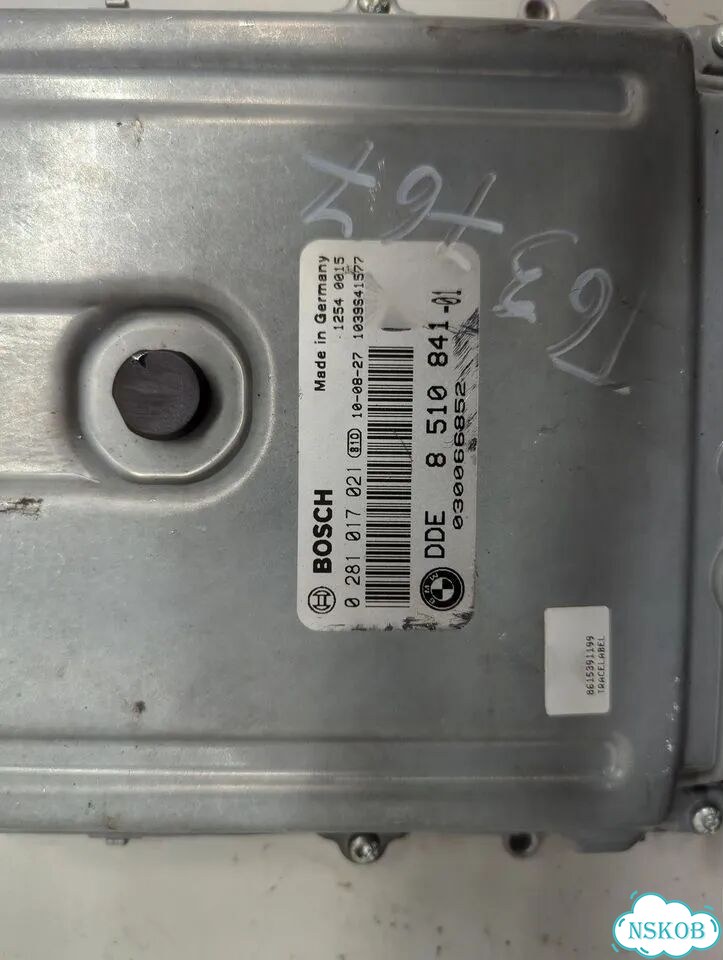 Блок управления двигателем BMW X5 E70 фото 3