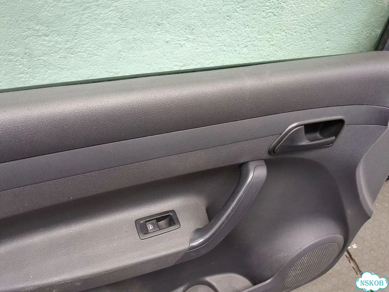 Дверь боковая левая передняя Volkswagen Caddy фото 9