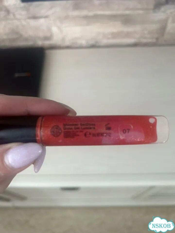 Clarins блеск для губ, Shiseido фото 2
