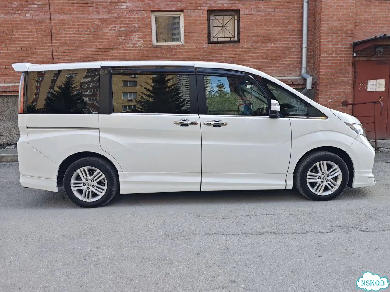 Honda Stepwgn Spada 1.5 AT, 2015, 86 000 км фото 2