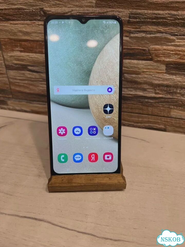 Samsung Galaxy A12, 4/64 ГБ фото 1