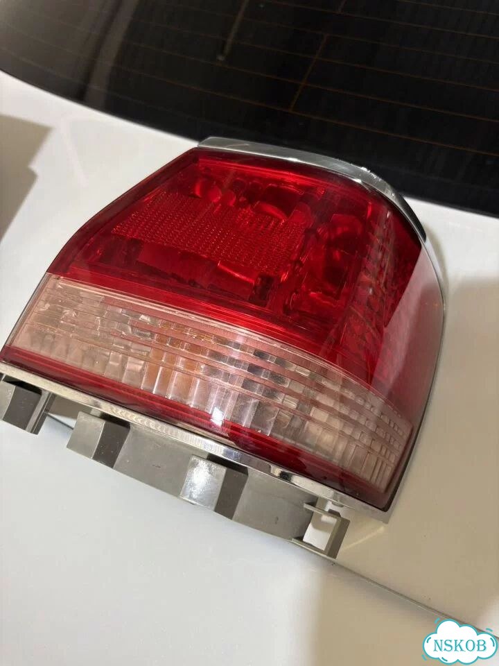 Фонарь задний toyota crown 170 фото 3