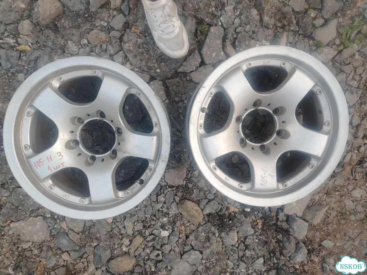 Литые диски Toyota 10×R16 6×139.7 фото 1