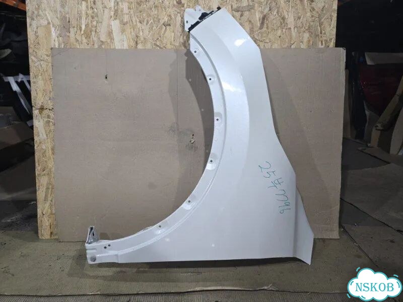 Крыло переднее на Nissan Qashqai J11 фото 4