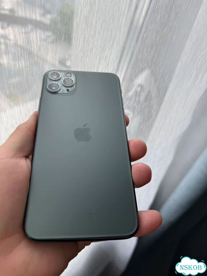 iPhone 11 Pro Max, 64 ГБ, SIM + eSIM фото 3