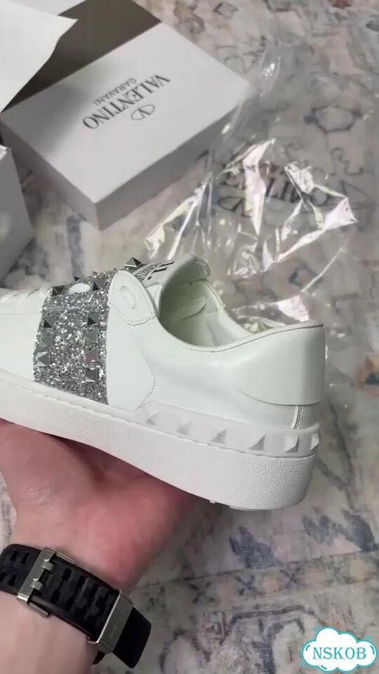 Кеды Valentino garavani женские фото 1