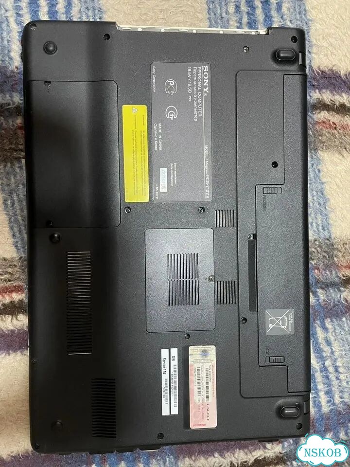 Ноутбук sony vaio i3 фото 2