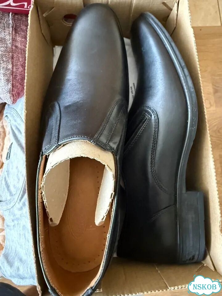Продам служебные туфли мужские фото 1