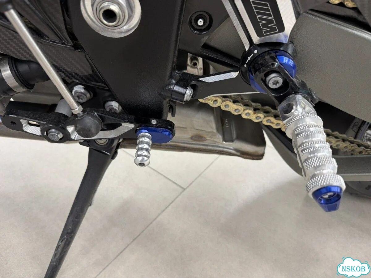 BMW M 1000 R, 2026 фото 12