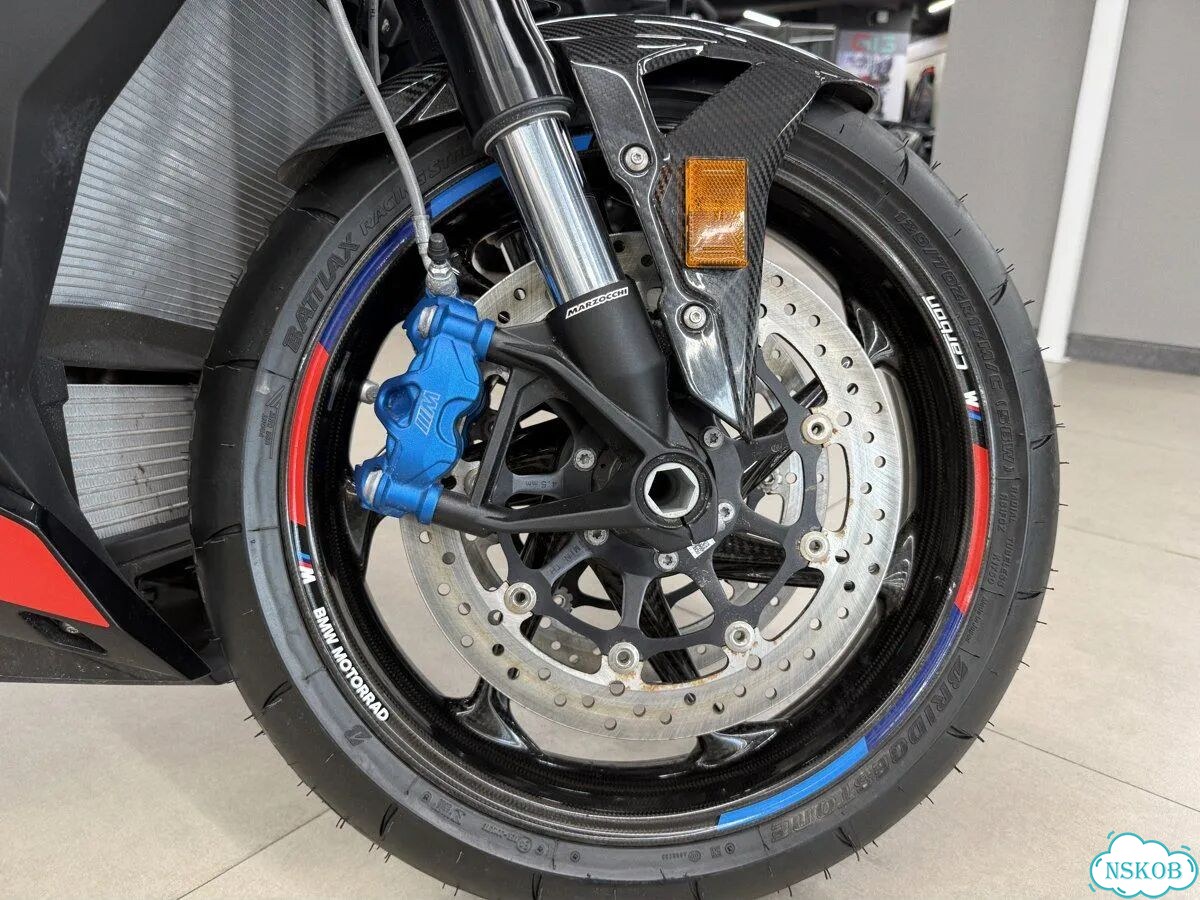 BMW M 1000 R, 2026 фото 4
