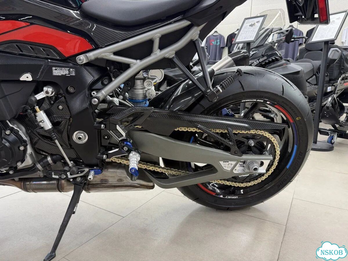 BMW M 1000 R, 2026 фото 5