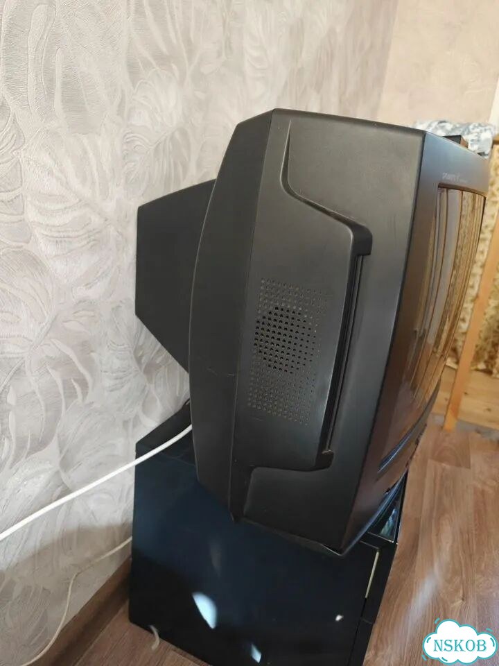 Телевизор Toshiba+ приставка фото 3