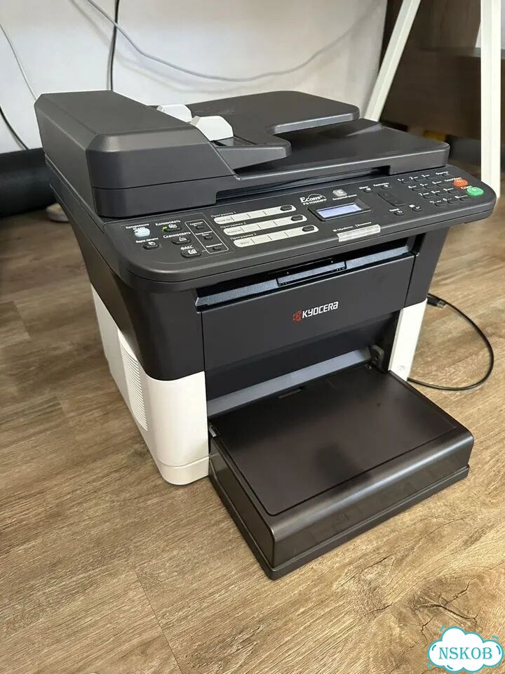 Мфу лазерный kyocera бу фото 1