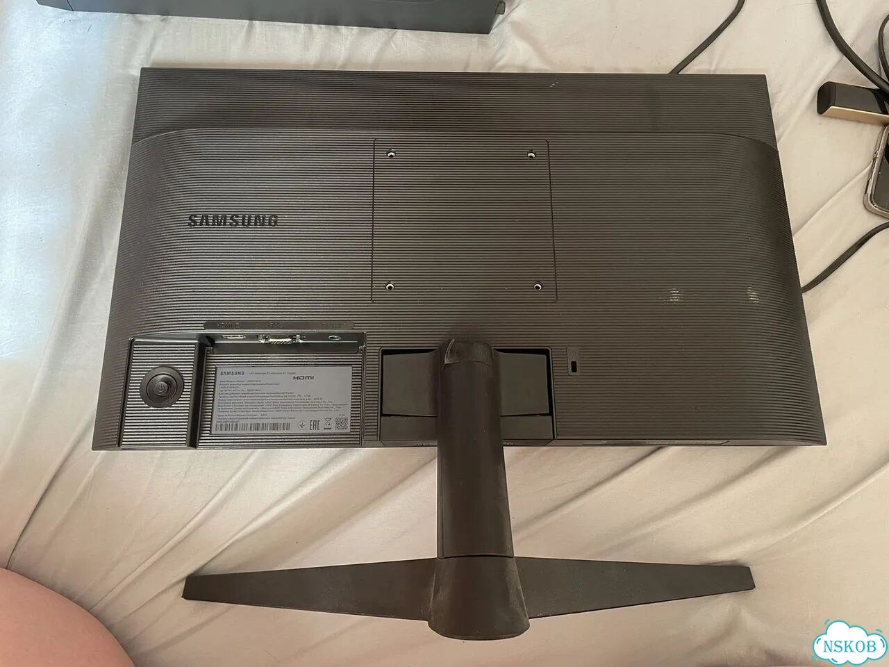 Монитор samsung s22c310EAI фото 4