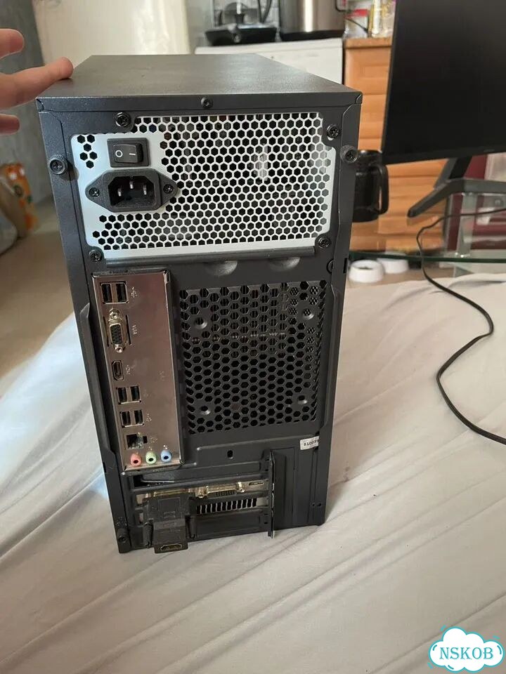 Монитор samsung s22c310EAI фото 5