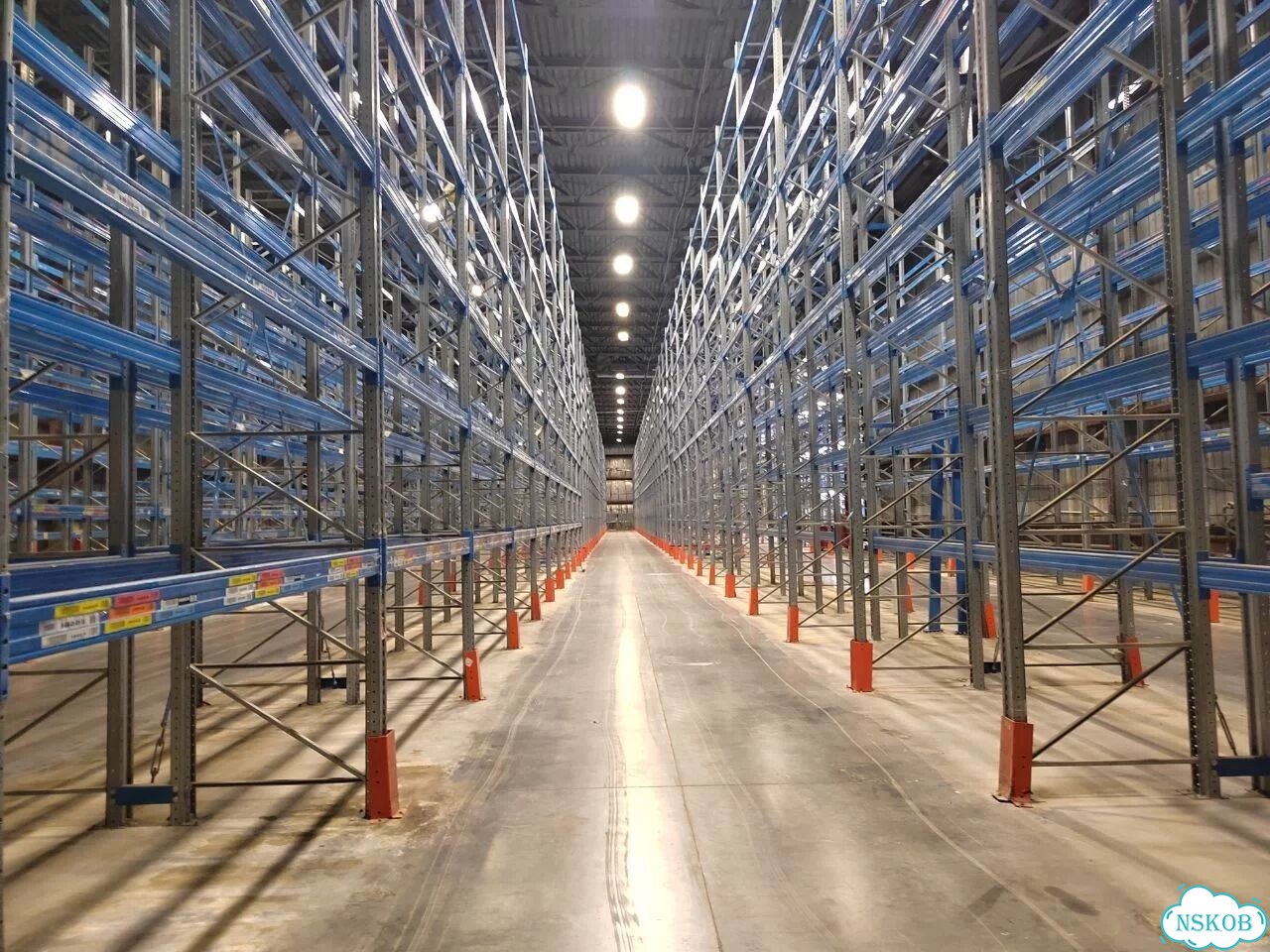 Склад, 2500 м² фото 1
