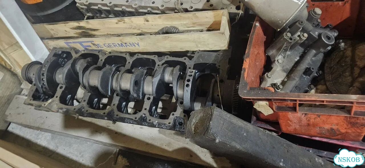 Промтоварный фургон 50 м³ Nissan Diesel Condor, 1997 фото 9