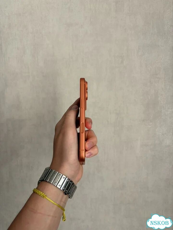 iPhone 17 Pro, 256 ГБ, SIM + eSIM фото 2