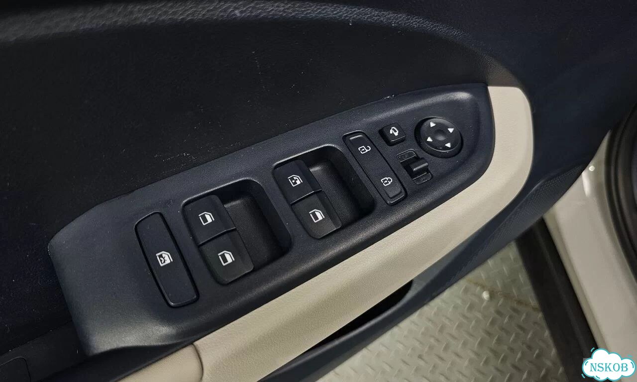 Hyundai Venue 1.6 AT, 2021, 38 000 км фото 19