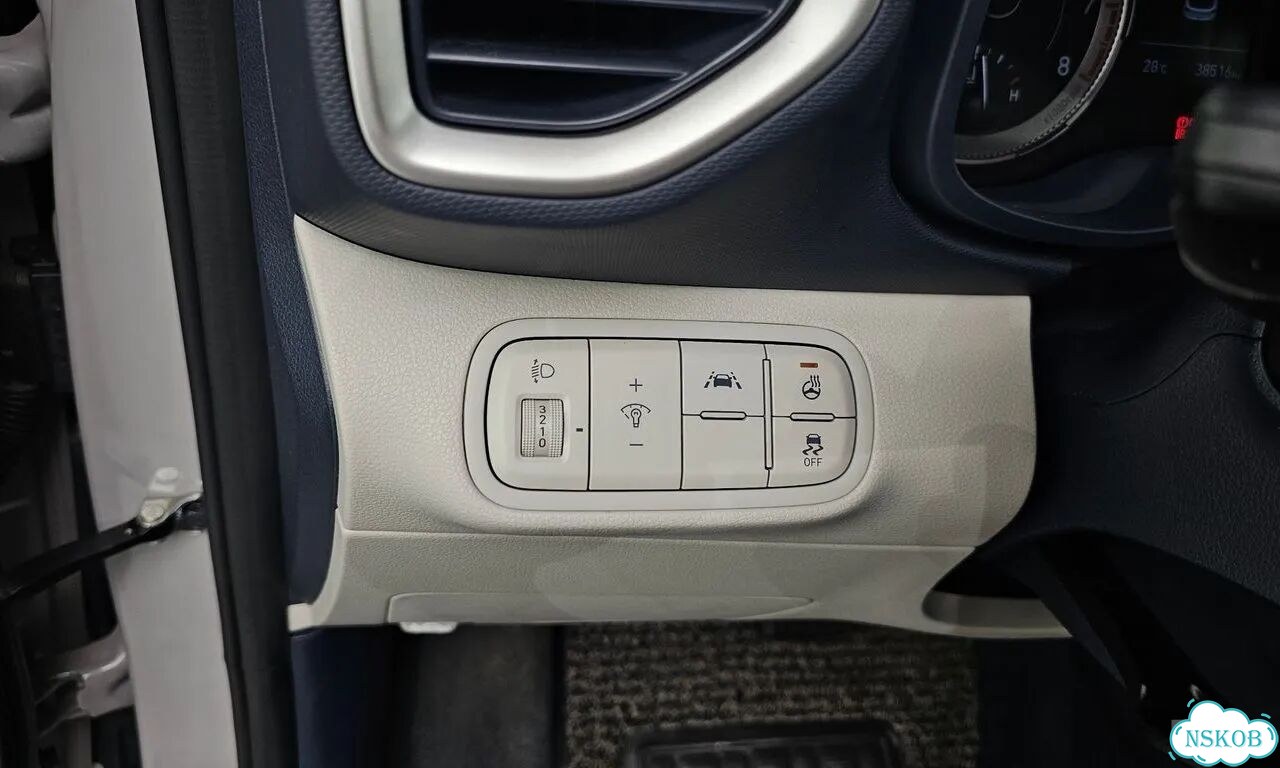 Hyundai Venue 1.6 AT, 2021, 38 000 км фото 25
