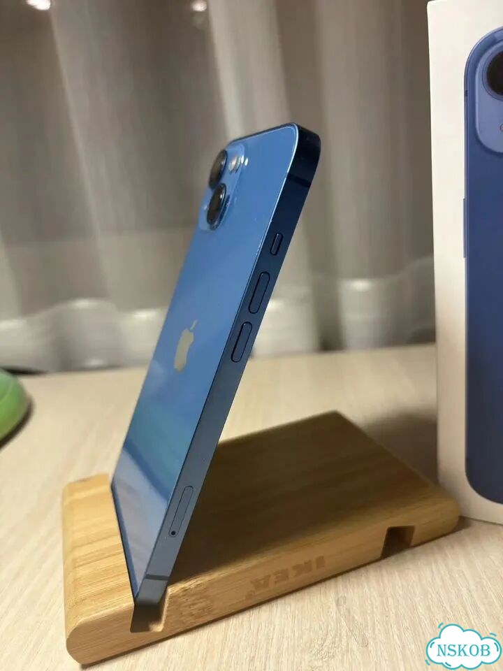 iPhone 13, 128 ГБ, SIM + eSIM фото 4