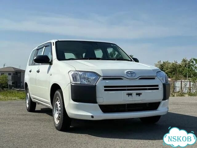 Toyota Probox 1.5 CVT, 2021, 81 800 км фото 8