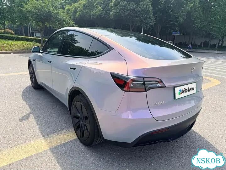 Tesla Model Y AT, 2024, 40 000 км фото 5