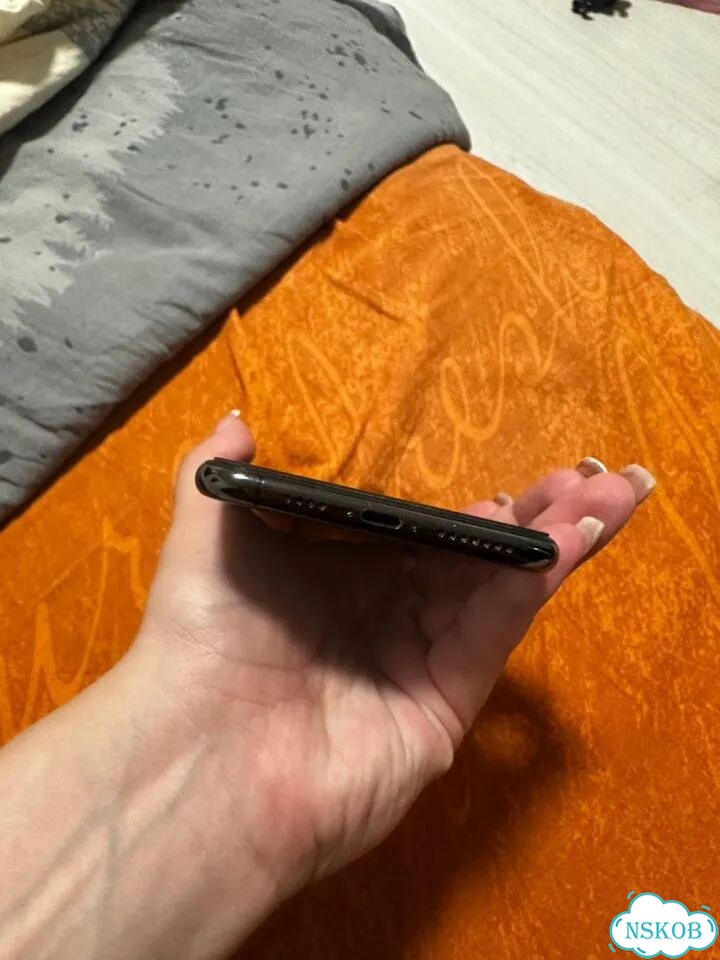 iPhone Xs Max, 256 ГБ, SIM + eSIM фото 2