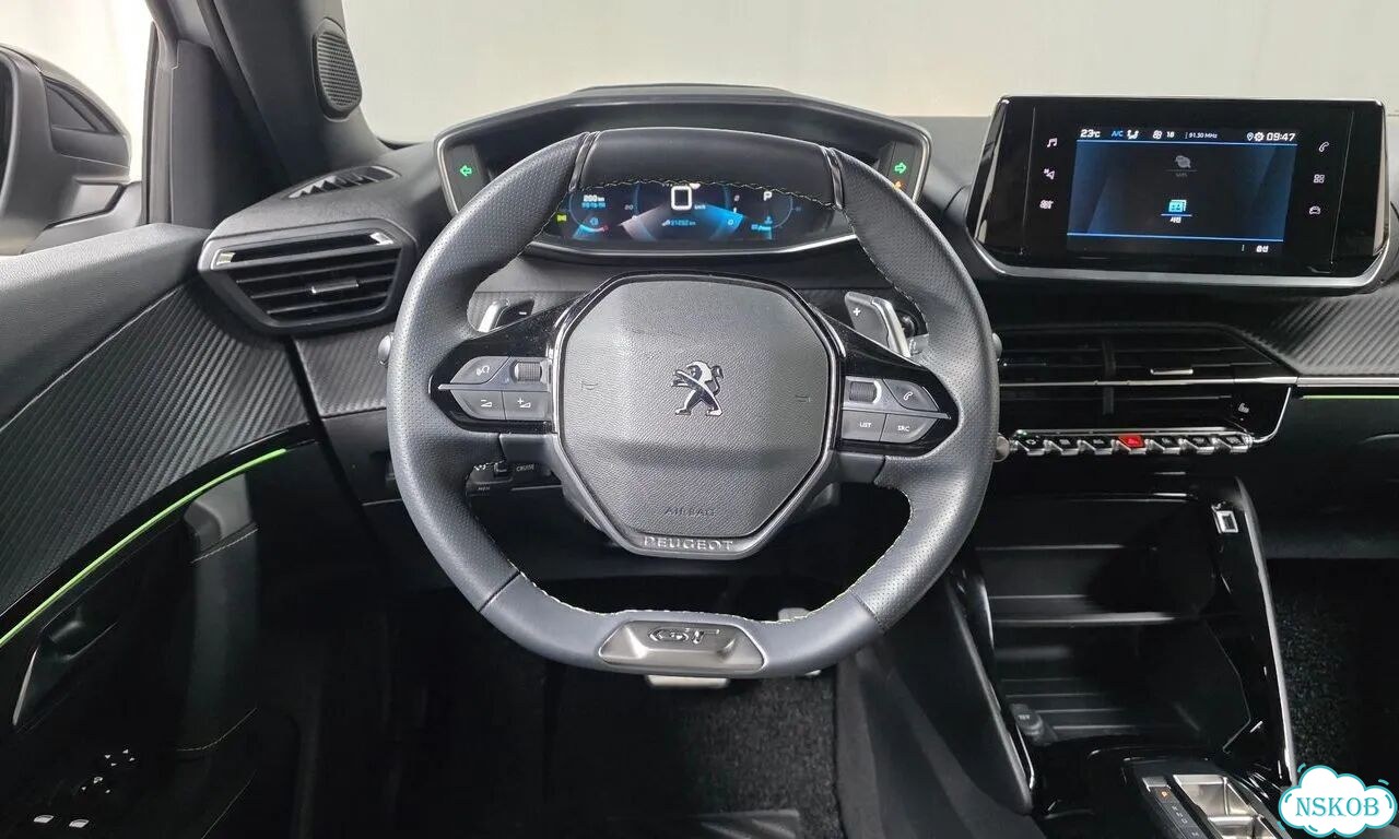 Peugeot 2008 1.5 AT, 2023, 31 000 км фото 9