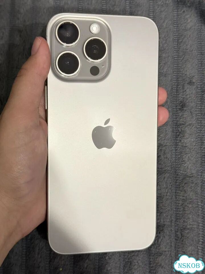 iPhone 16 Pro Max, 256 ГБ, SIM + eSIM фото 1