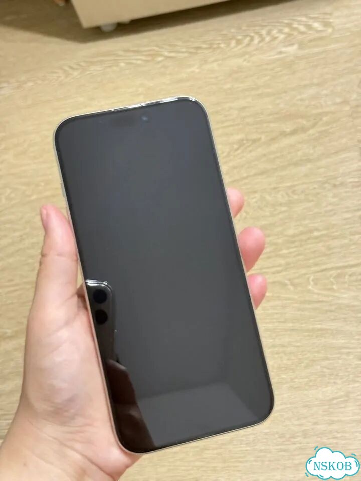 iPhone 16 Pro Max, 256 ГБ, SIM + eSIM фото 8