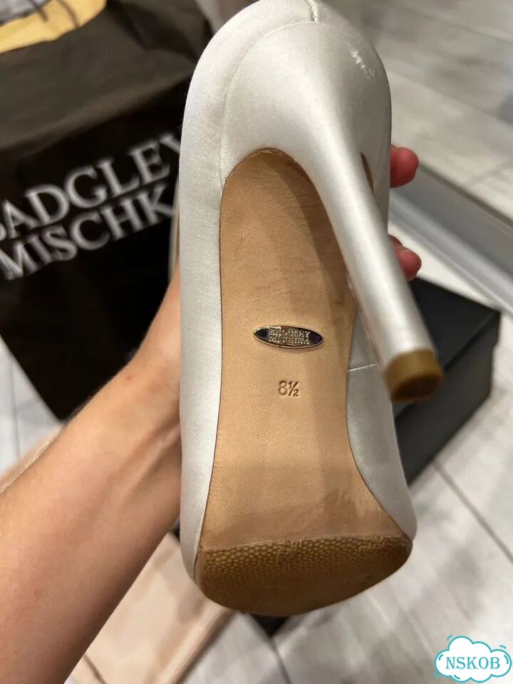 Туфли Badgley mischka 38-39 фото 3