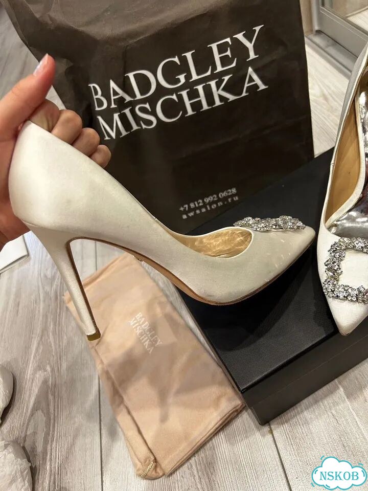 Туфли Badgley mischka 38-39 фото 6