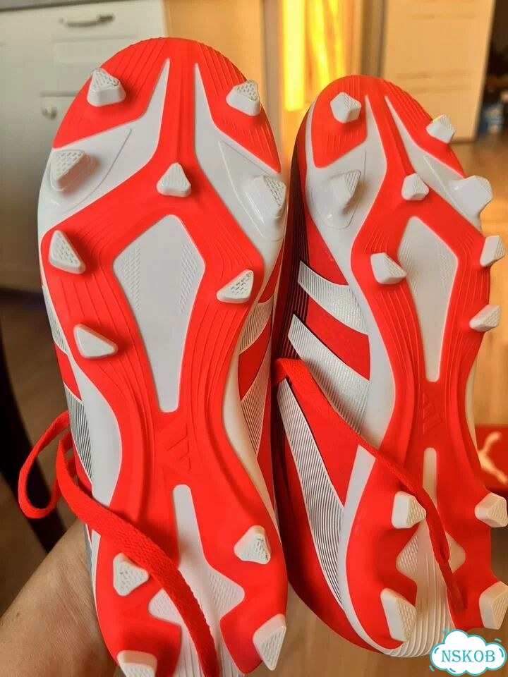 Бутсы новые adidas predator фото 2