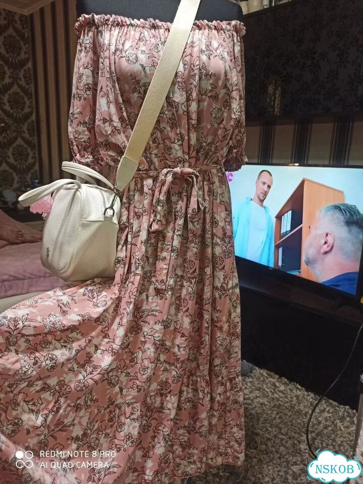 Платье розовое 56 размера фото 2