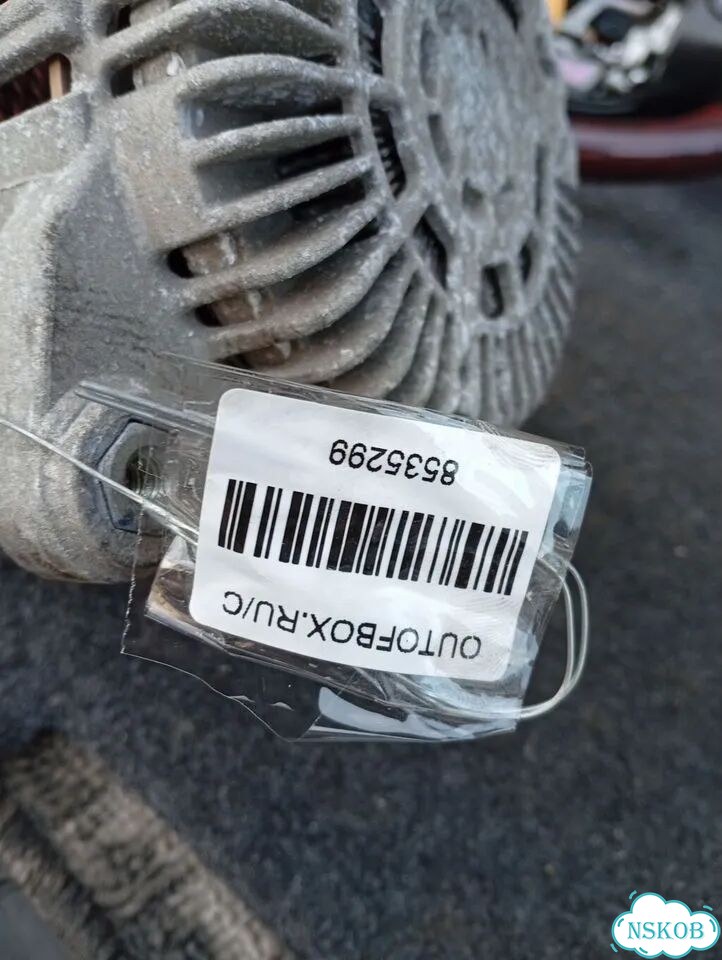 Генератор Nissan March K13 фото 2