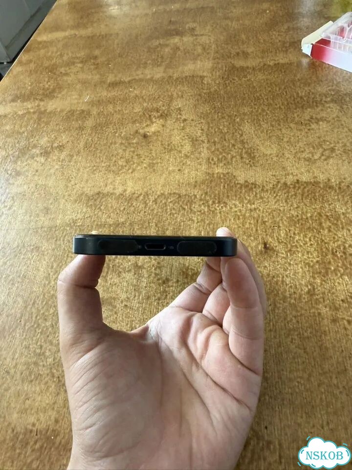 iPhone 13, 128 ГБ, SIM + eSIM фото 4