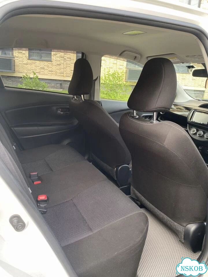 Toyota Vitz 1.3 CVT, 2019, 99 000 км фото 11