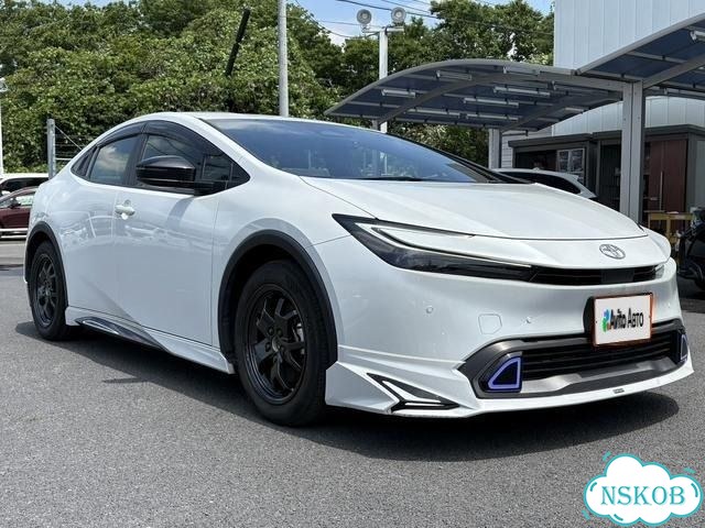 Toyota Prius 1.8 CVT, 2025, 30 000 км фото 1