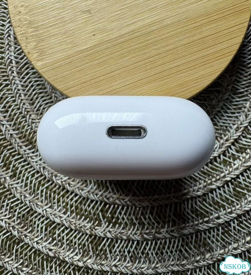 Кейс для Airpods 2 фото 7