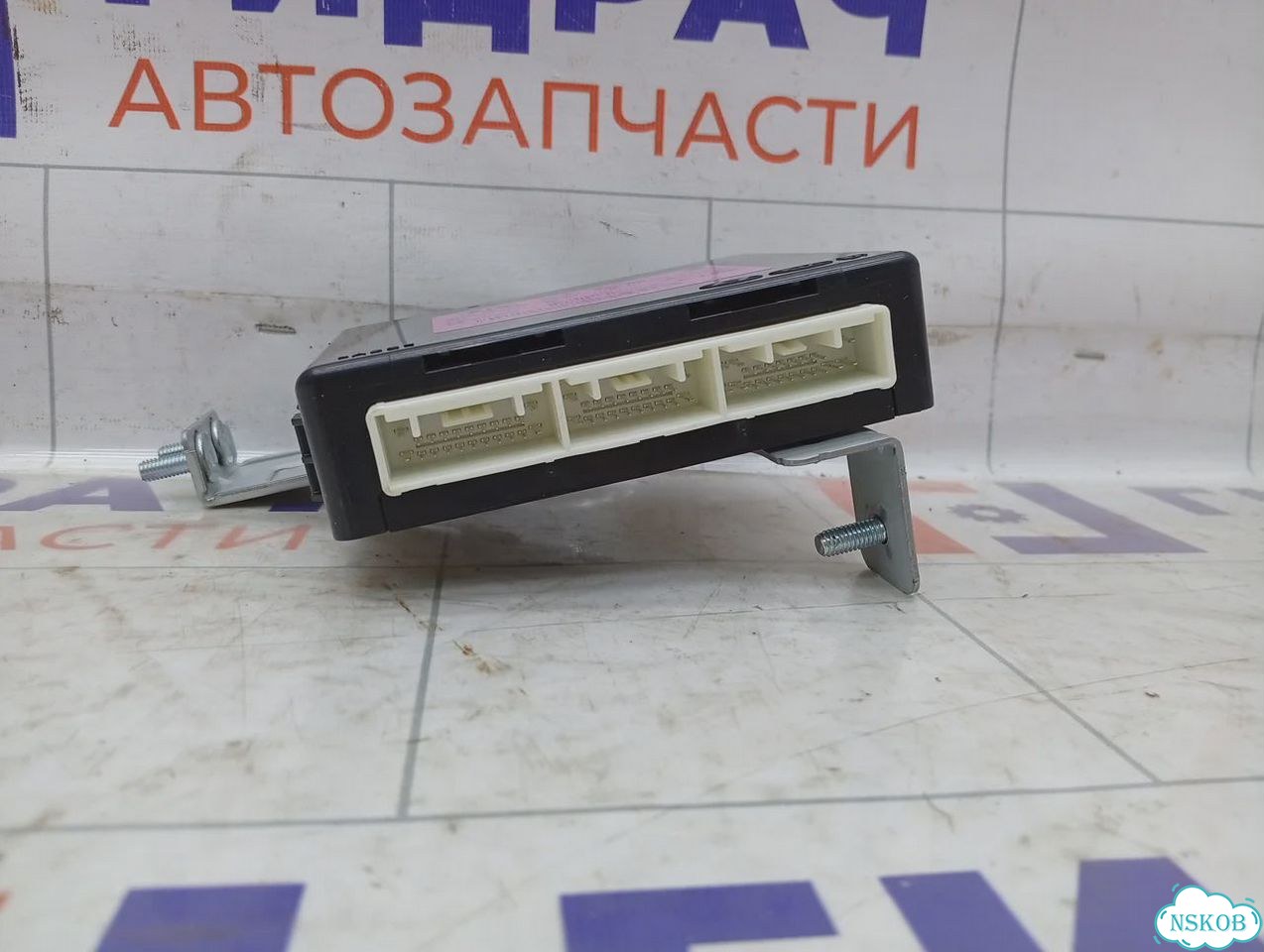 Блок электронный бесключевого доступа Kia Rio X-line 95480H0010 фото 4