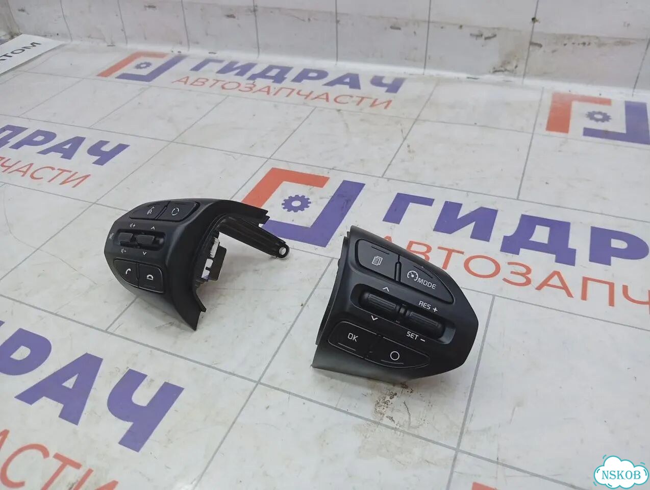 Блок кнопок в рулевое колесо Kia Rio X-line 96710H8510 фото 3