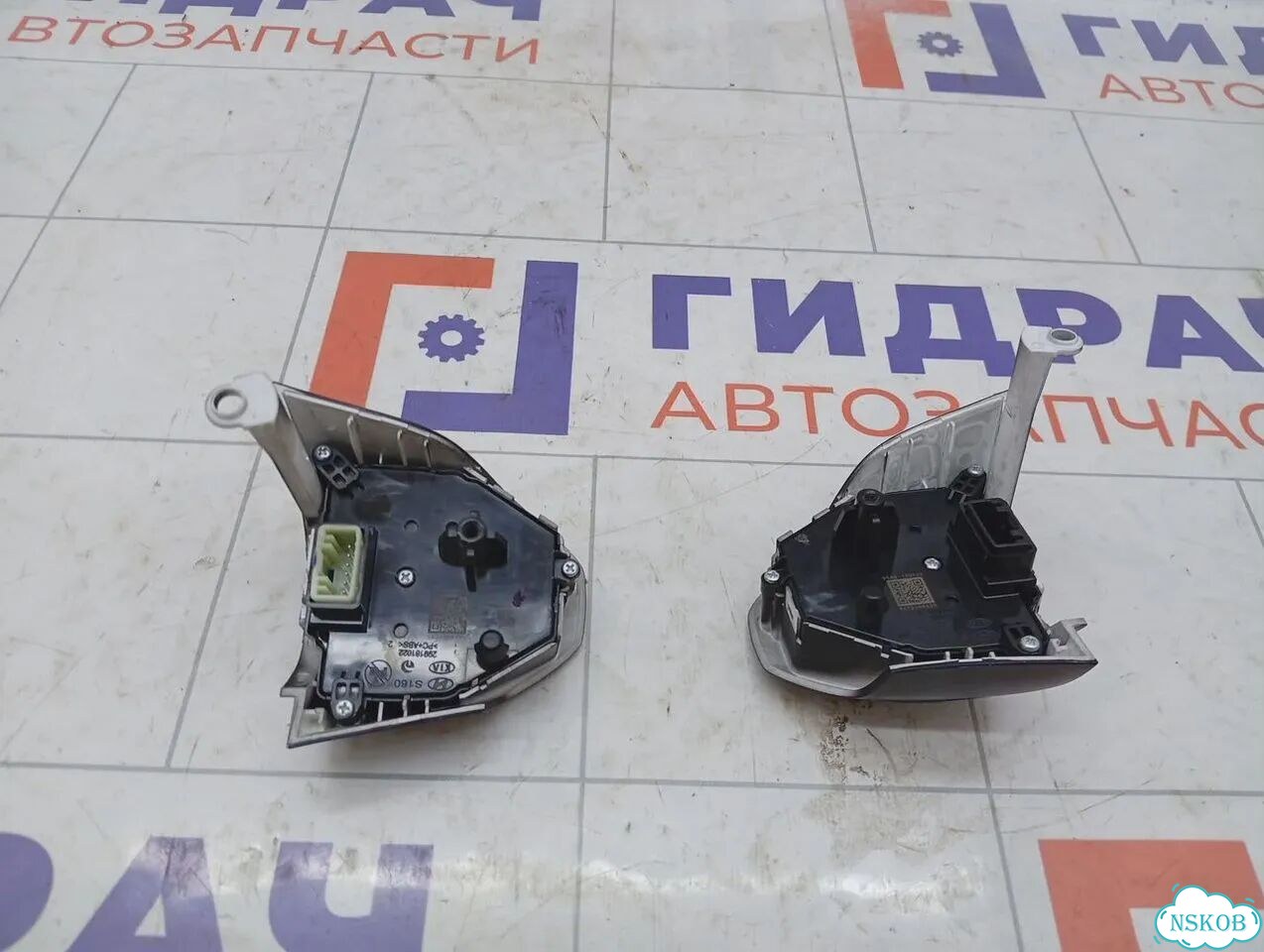 Блок кнопок в рулевое колесо Kia Rio X-line 96710H8510 фото 4
