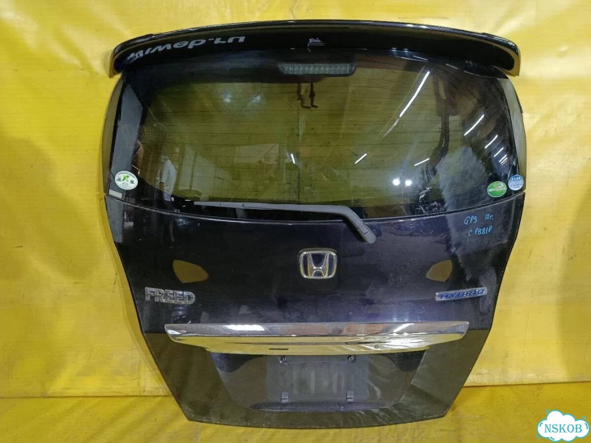 Дверь 5-я Honda Freed Hybrid GP3 фото 3