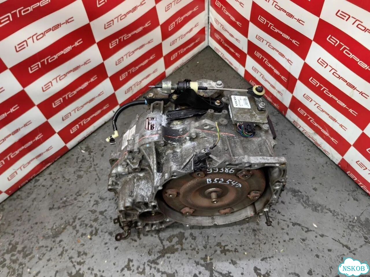 Автоматическая трансмиссия вольво C70 B5254T RS проверена фото 3