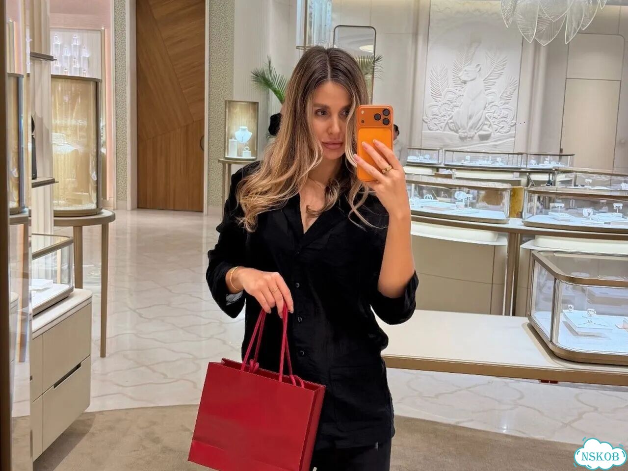Кольцо Cartier trinity оригинал фото 5